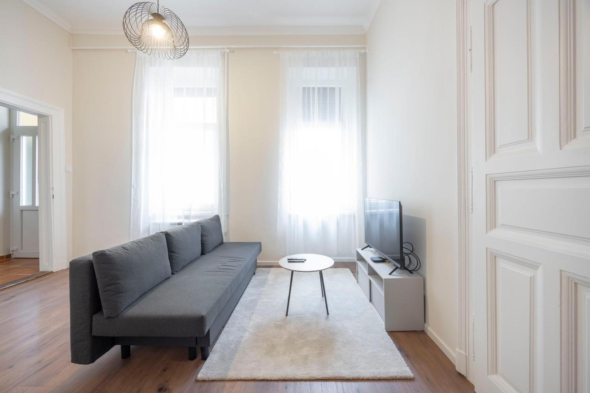 Lovely Central Apartment By Julia Budapest Eksteriør billede